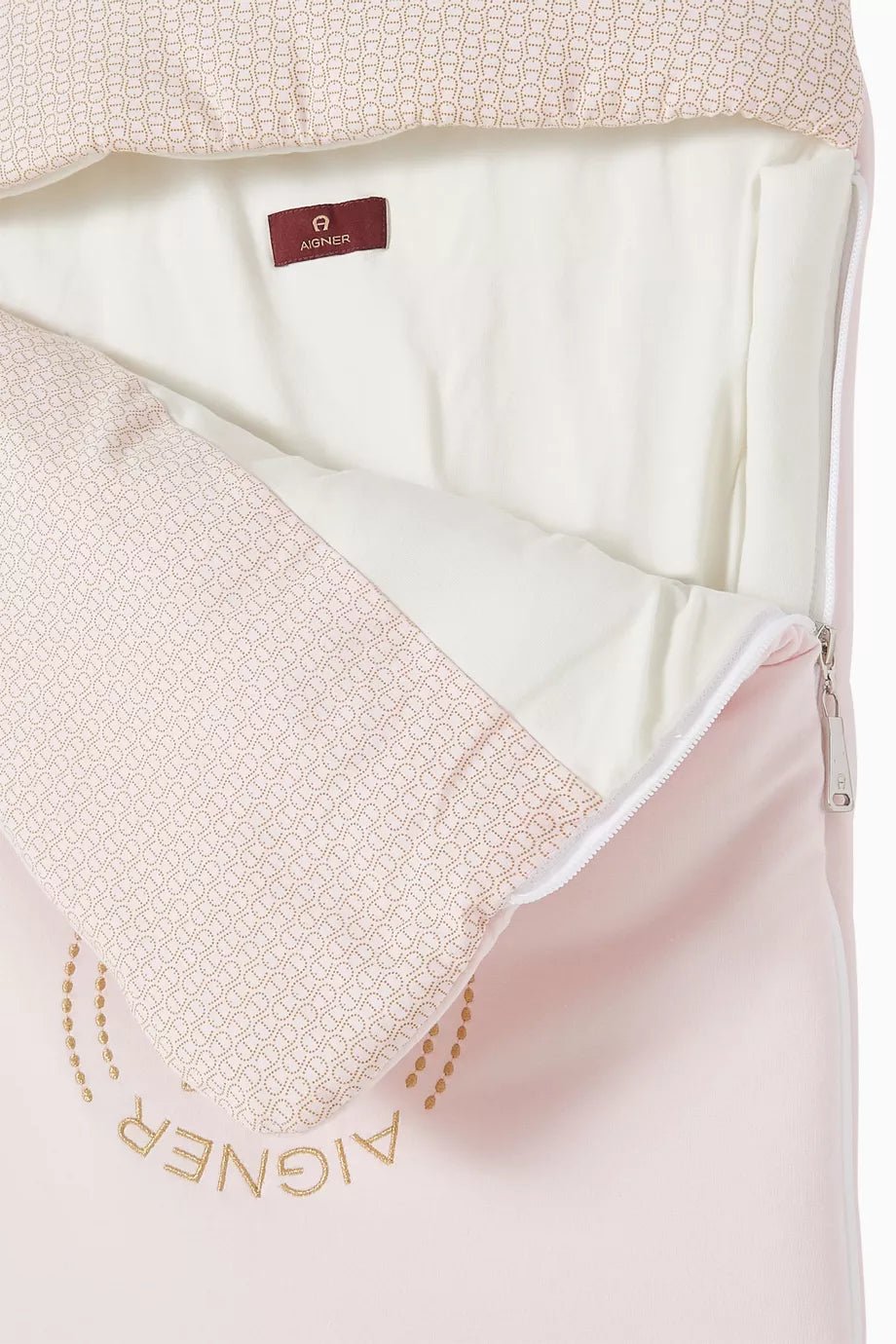 AIGNERLogo Sleeping Nest4062176821168SAVANNA