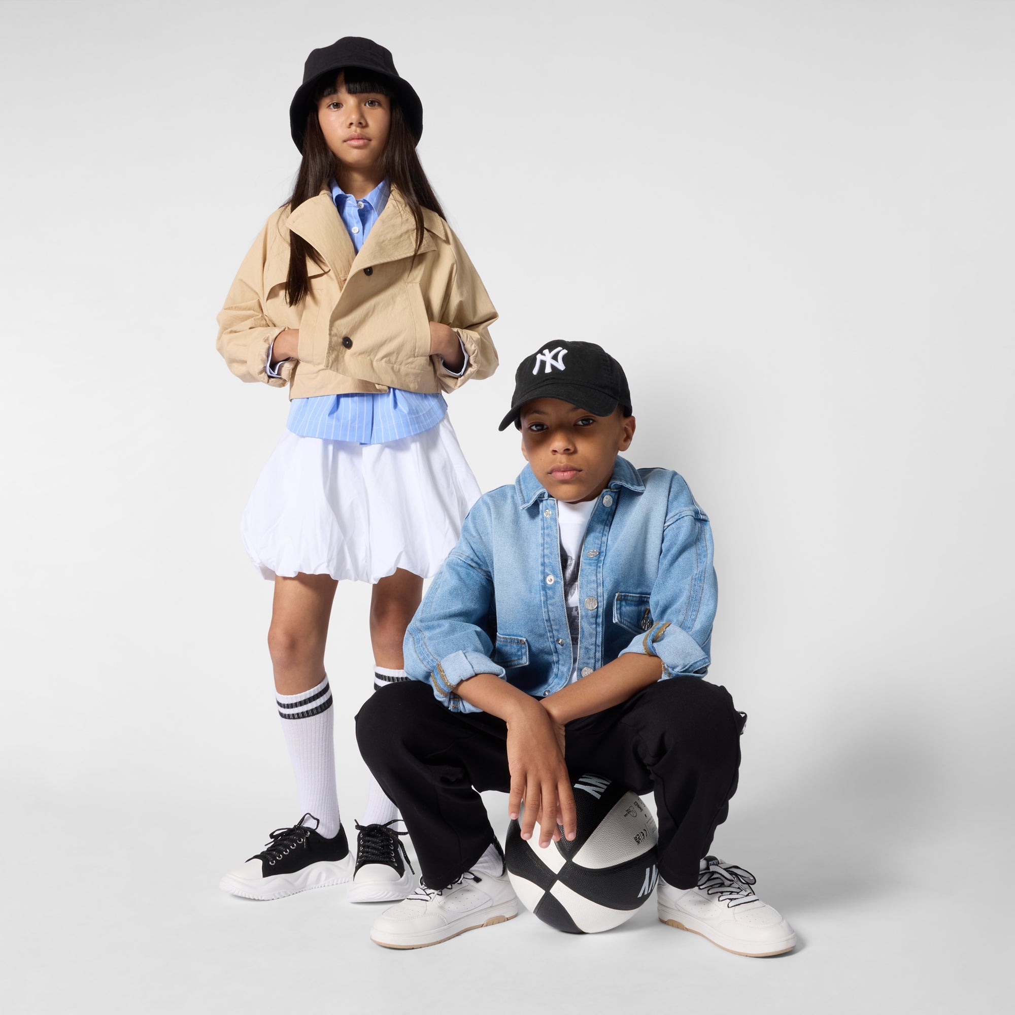 DKNYLeather Laced TrainersSAVANNA