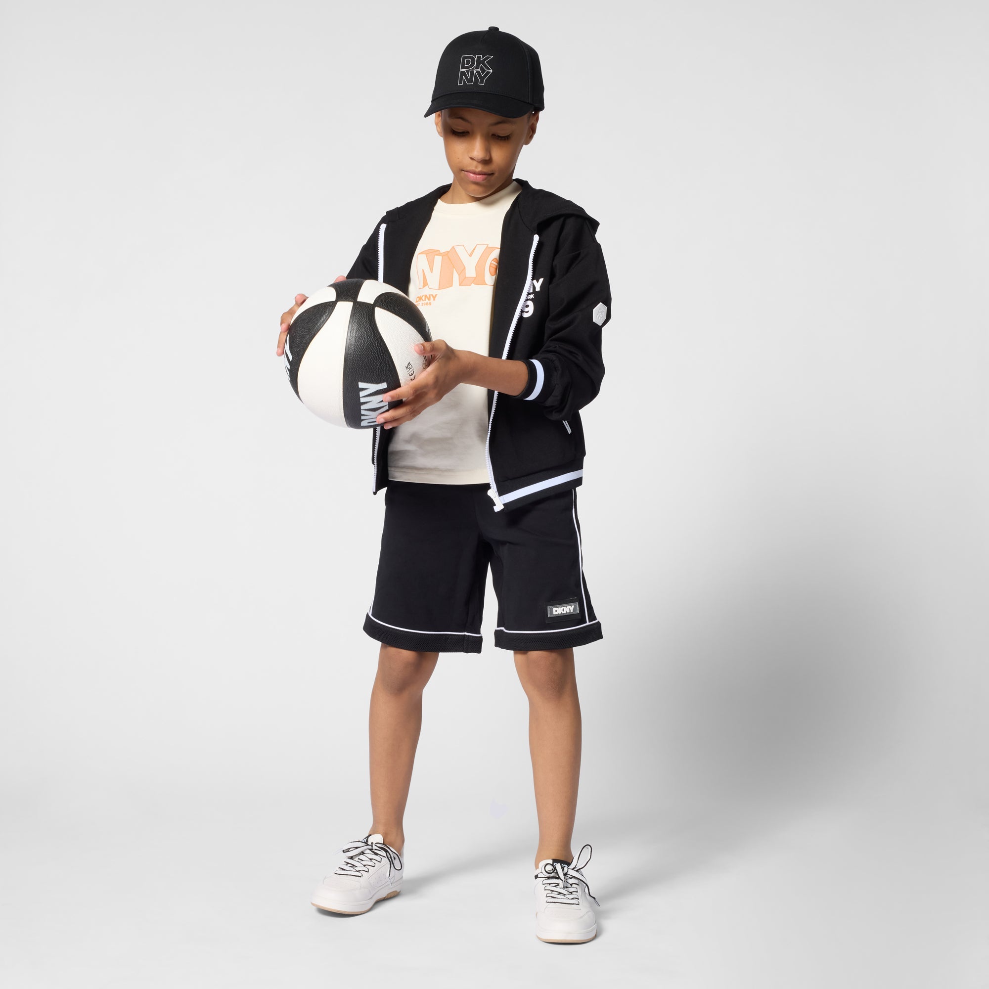 DKNYLogo Embroidered CapSAVANNA