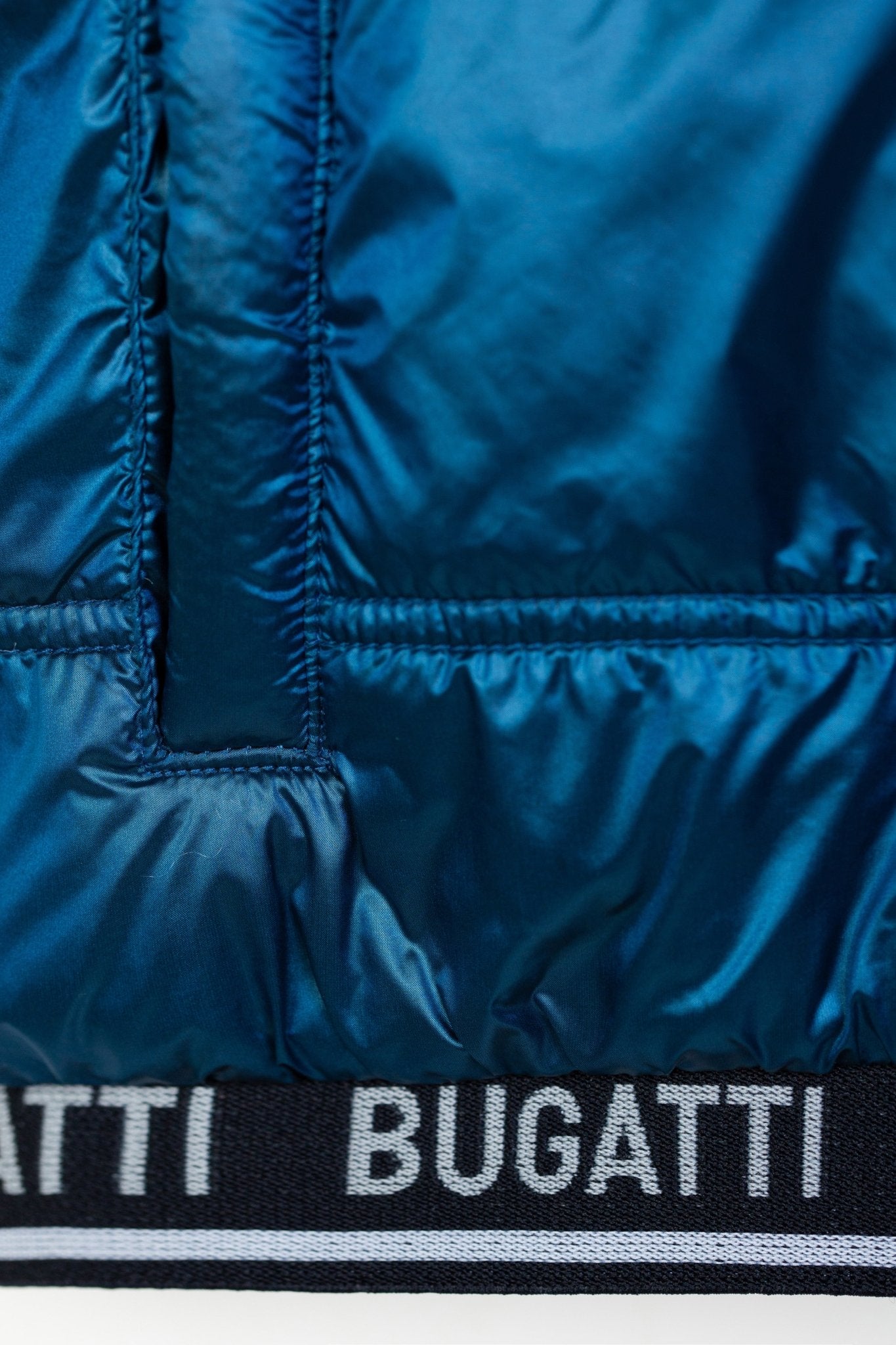 BUGATTILogo Zip Up Waistcoat4062176813460SAVANNA