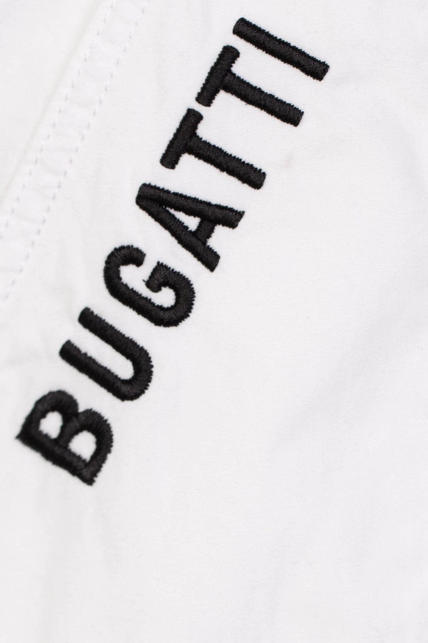BUGATTIPatch Logo Shorts4062176895824SAVANNA