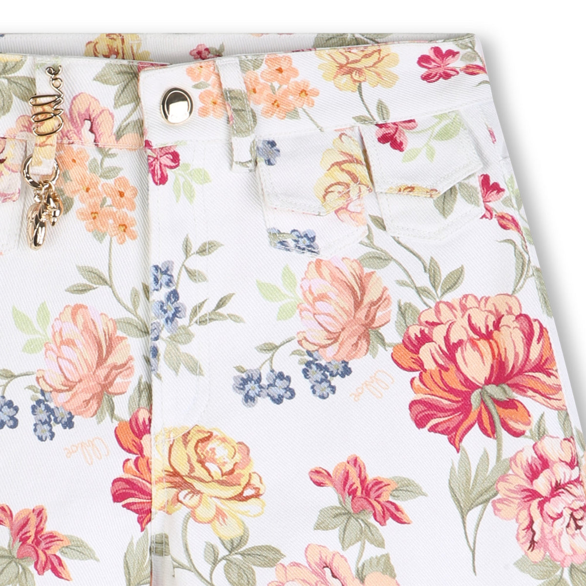 CHLOÉFloral Charm Denim ShortsSAVANNA