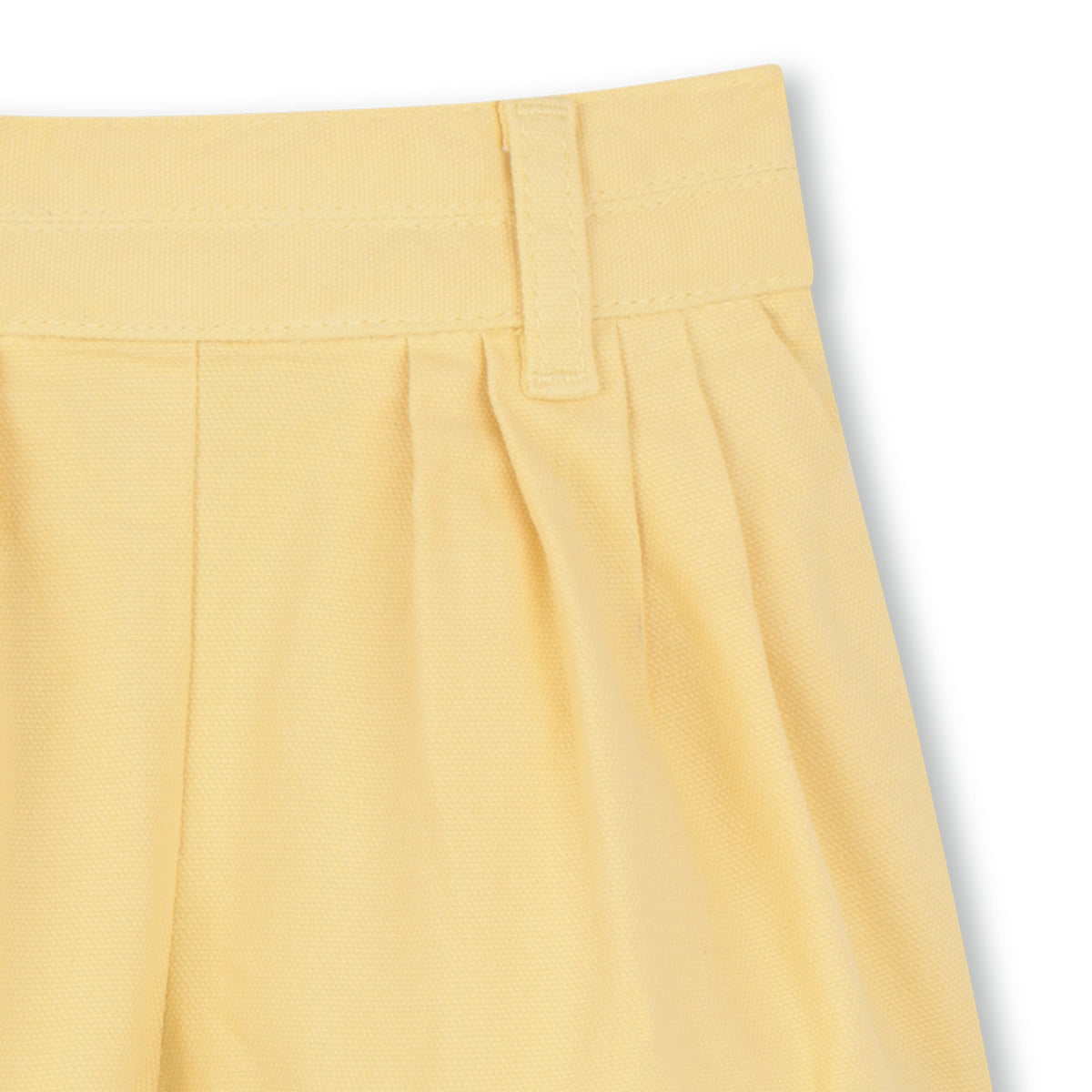 CHLOÉPleated Bermuda Shorts3617165945762SAVANNA