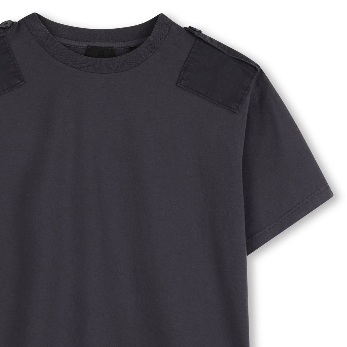 GIVENCHYPatch Logo T-Shirt3617165818813SAVANNA