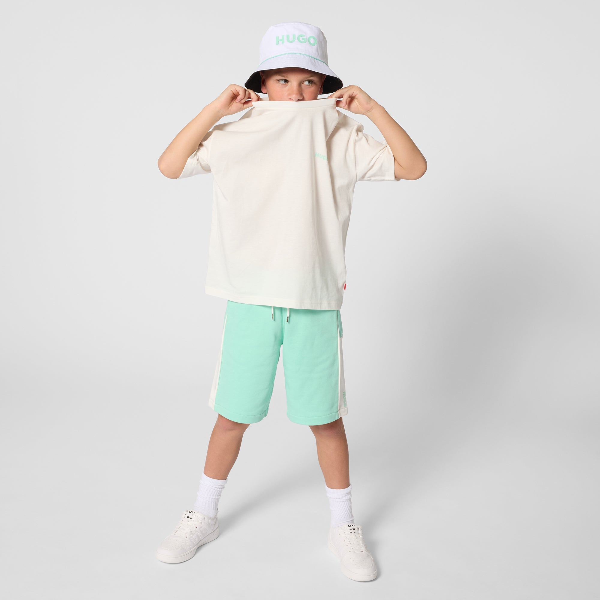 HUGOColour block Sweatshorts3617165879845SAVANNA