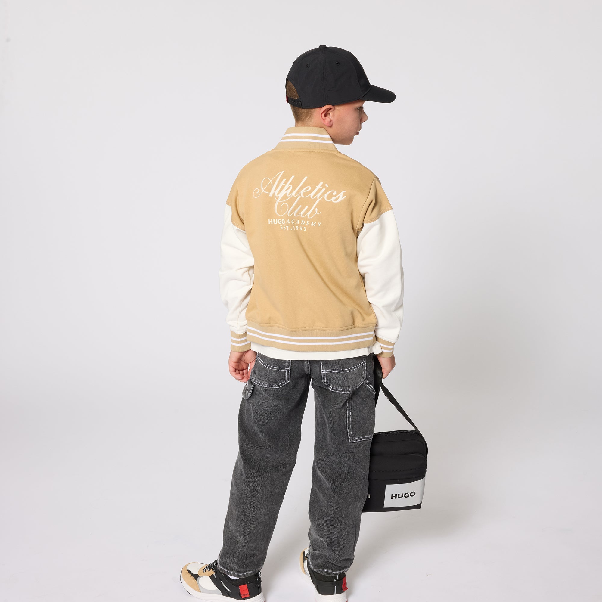 HUGOLogo Crossbody Bag3617165861000SAVANNA